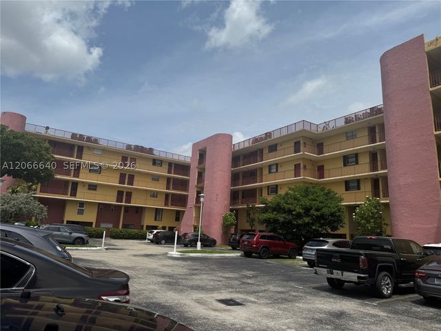 8775 Park Blvd 123, Miami, FL 33172