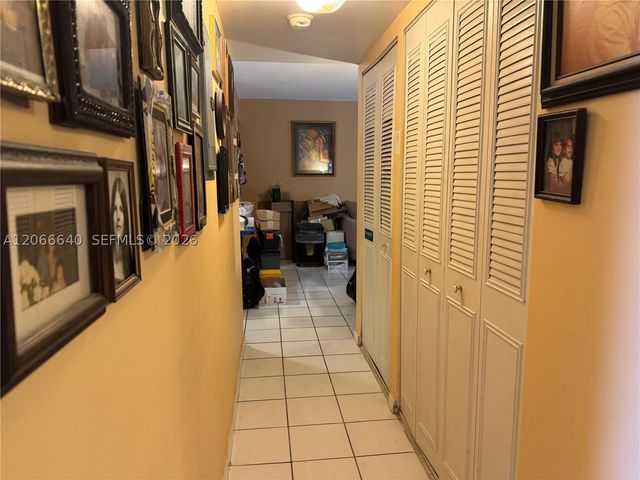 8775 Park Blvd 123, Miami, FL 33172