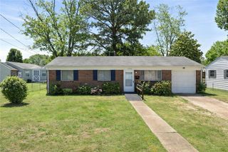 1908 Hurst DR, Hampton, VA 23663