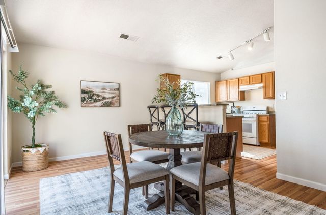 7219 Teypana Road NW, Albuquerque, NM 87114