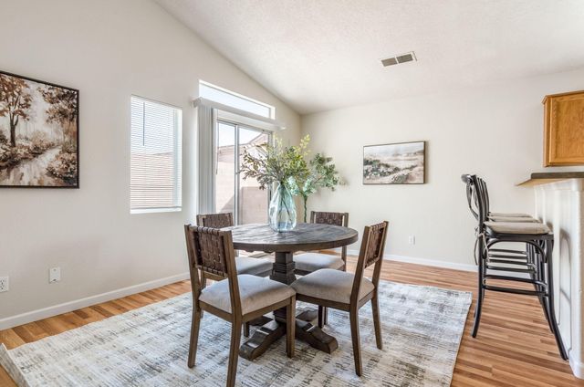 7219 Teypana Road NW, Albuquerque, NM 87114