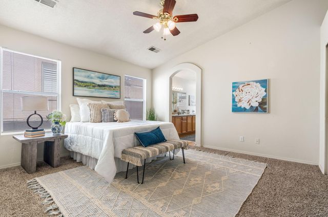 7219 Teypana Road NW, Albuquerque, NM 87114