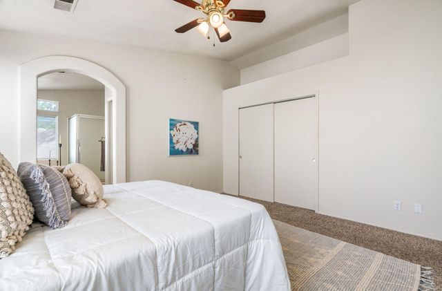 7219 Teypana Road NW, Albuquerque, NM 87114