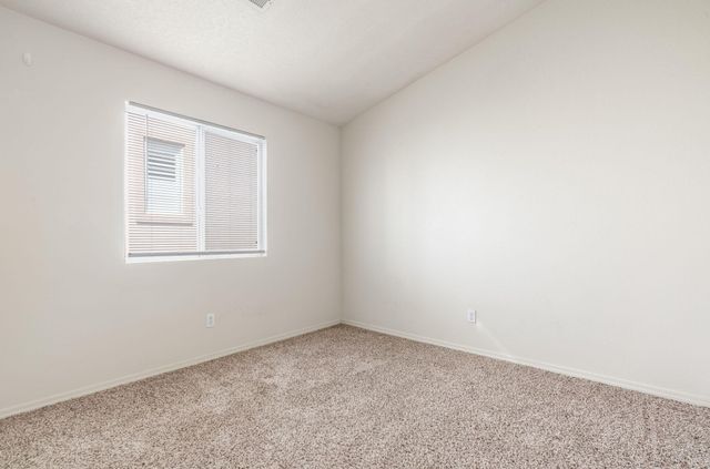 7219 Teypana Road NW, Albuquerque, NM 87114