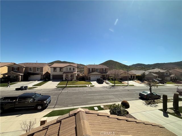 34322 Blossoms Drive, Lake Elsinore, CA 92532