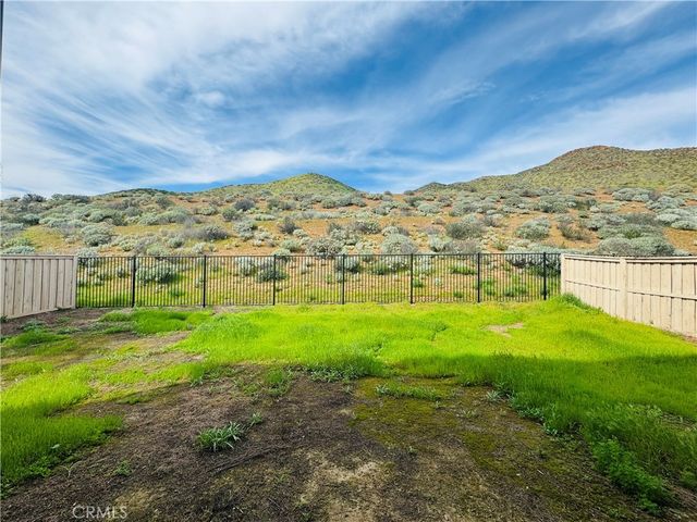 34322 Blossoms Drive, Lake Elsinore, CA 92532
