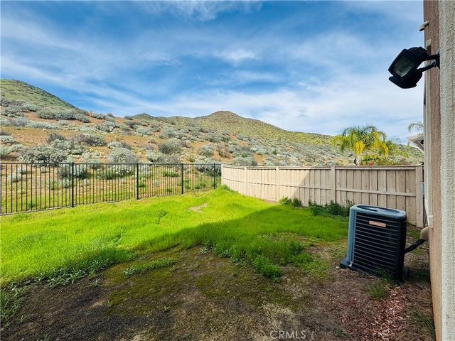 34322 Blossoms Drive, Lake Elsinore, CA 92532
