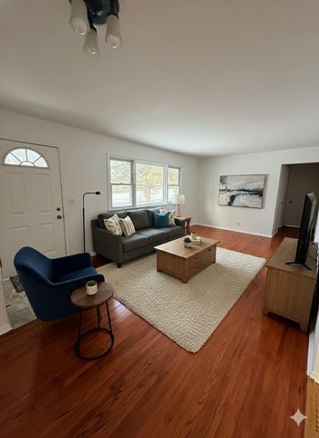 1925 Teton Trail, Brooklyn Park, MN 55444