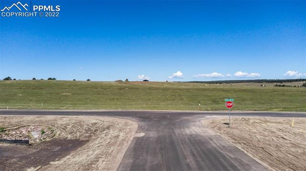 16750 Early Light Drive, Colorado Springs, CO 80908 — photo 2