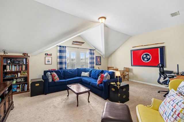 4248 Longfellow Dr, Nashville, TN 37214