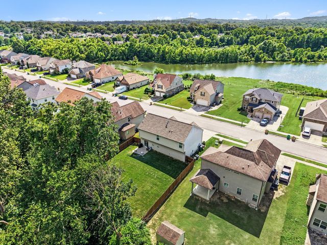 4248 Longfellow Dr, Nashville, TN 37214