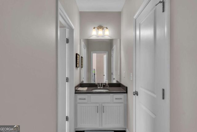 7016 Dove Point Lane, Hoschton, GA 30548