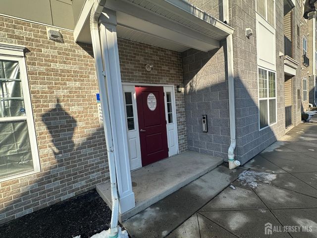 45 Roosevelt Avenue 2204, Carteret, NJ 07008