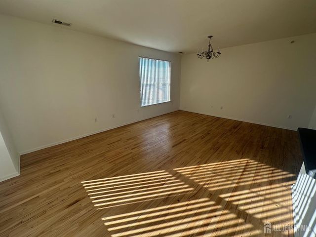 45 Roosevelt Avenue 2204, Carteret, NJ 07008