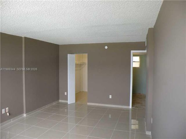 16410 Miami Dr 504, North Miami Beach, FL 33162