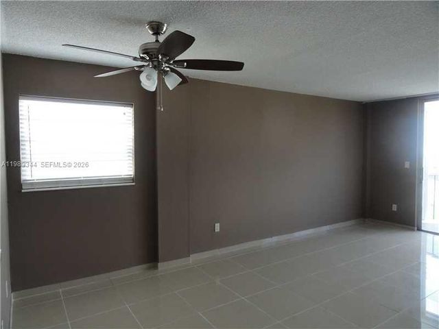 16410 Miami Dr 504, North Miami Beach, FL 33162
