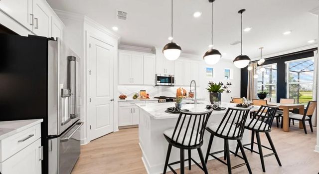 7729 BLUE MOON RUN, Sarasota, FL 34241