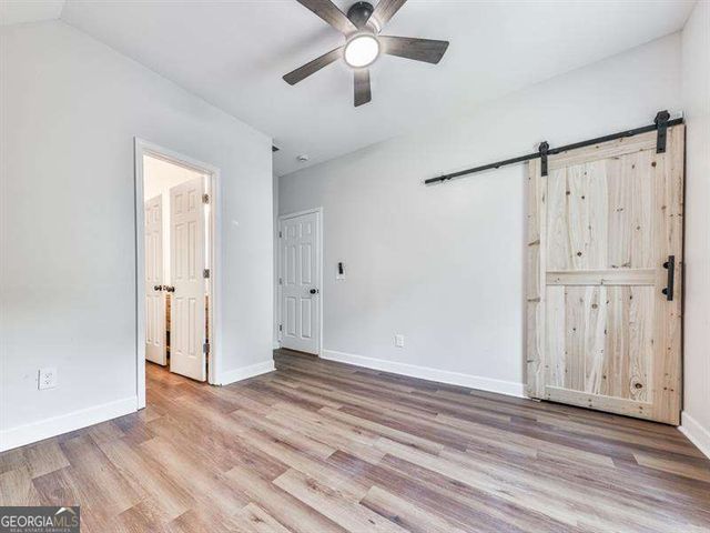 6 Hillside Avenue SE, Lindale, GA 30147