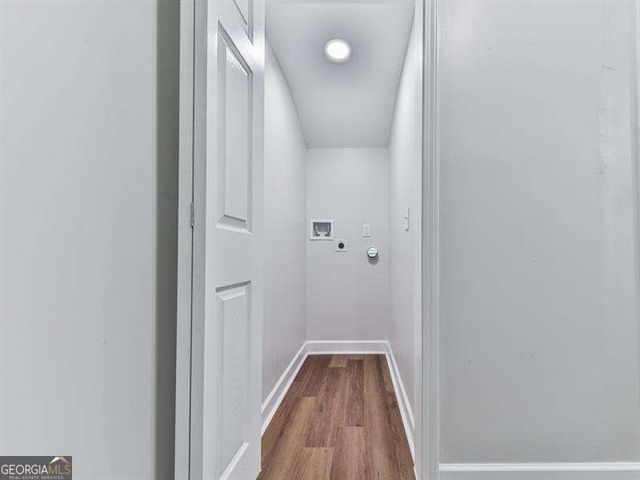 6 Hillside Avenue SE, Lindale, GA 30147