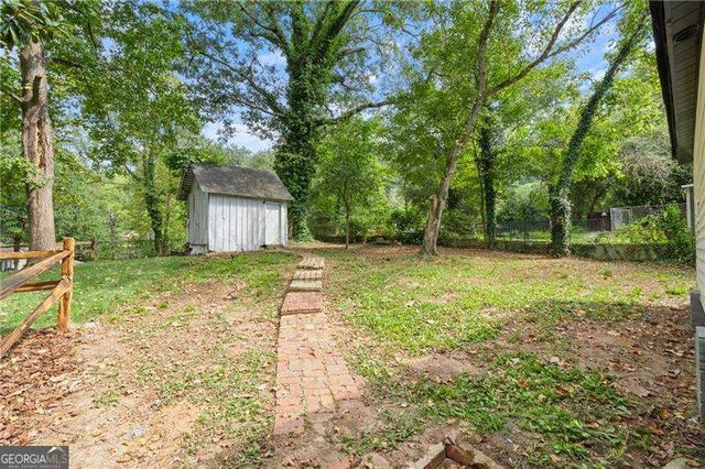 6 Hillside Avenue SE, Lindale, GA 30147