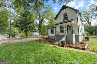 6 Hillside Avenue SE, Lindale, GA 30147