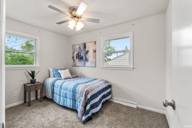 5704 S Calhoun Street, Fort Wayne, IN 46807