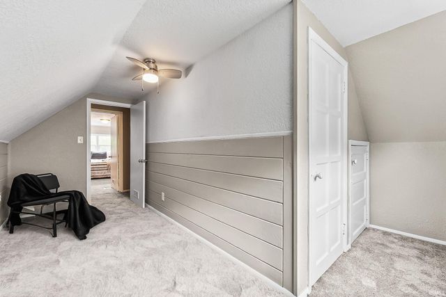 5704 S Calhoun Street, Fort Wayne, IN 46807