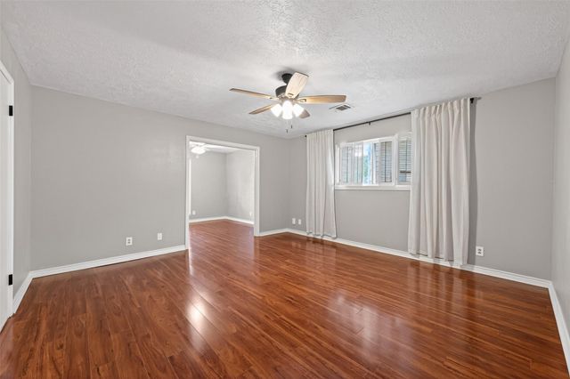 7911 Pine Green Lane, Humble, TX 77346