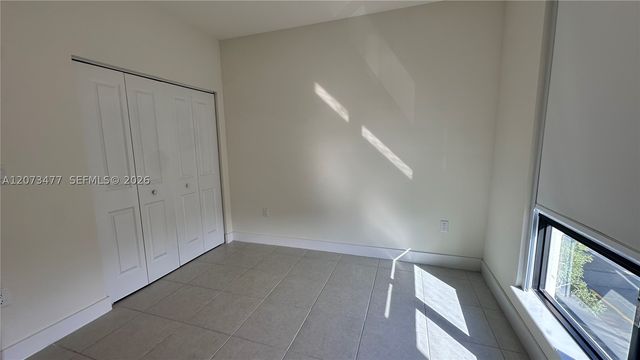 8001 NW 41st St 308, Doral, FL 33166