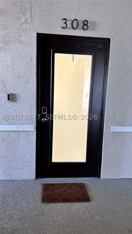 8001 NW 41st St 308, Doral, FL 33166