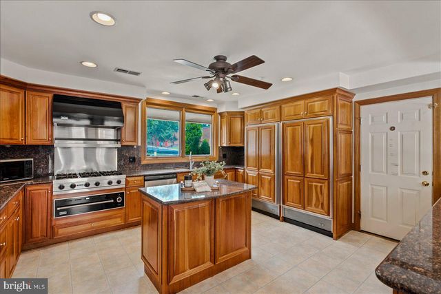 1202 HANDLEY AVE, Winchester, VA 22601