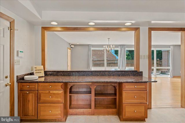 1202 HANDLEY AVE, Winchester, VA 22601