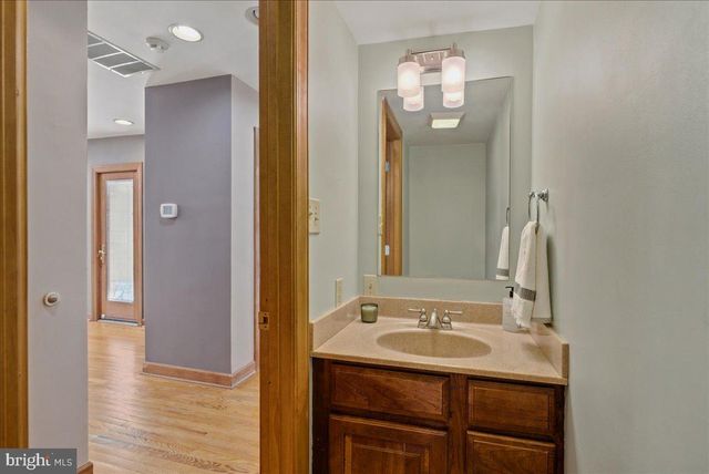 1202 HANDLEY AVE, Winchester, VA 22601