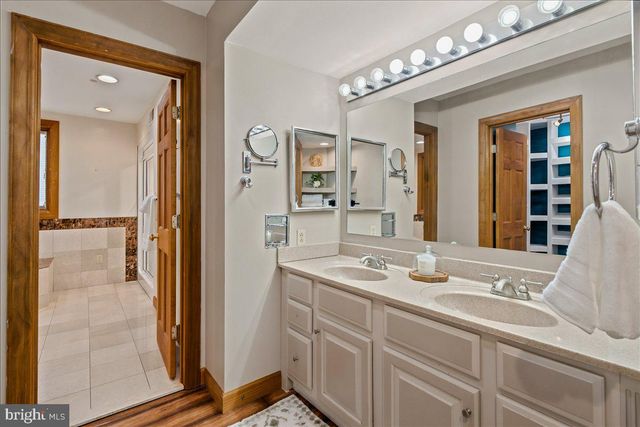 1202 HANDLEY AVE, Winchester, VA 22601