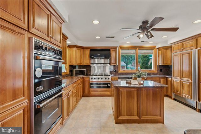 1202 HANDLEY AVE, Winchester, VA 22601