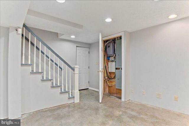 1202 HANDLEY AVE, Winchester, VA 22601