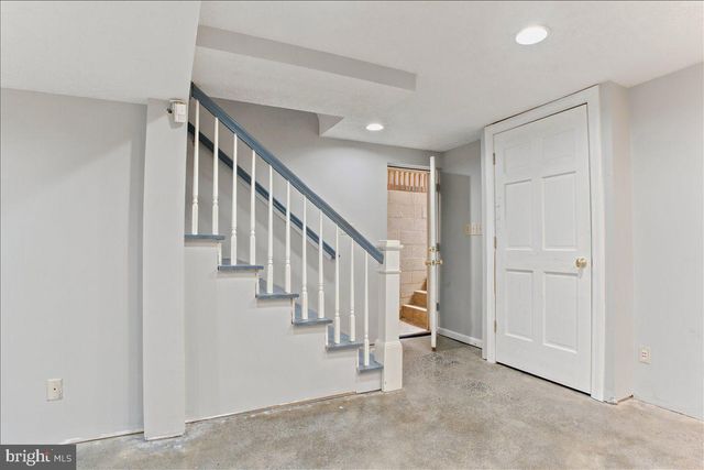 1202 HANDLEY AVE, Winchester, VA 22601