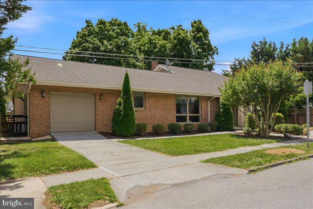 1202 HANDLEY AVE, Winchester, VA 22601