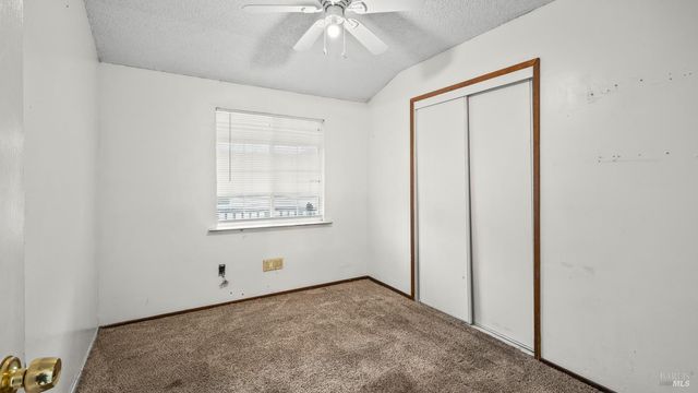 2495 Carnation Dr, Fairfield, CA 94533