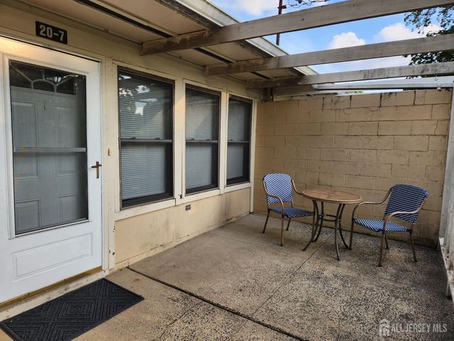20-7 new Road 7, South Brunswick, NJ 08824