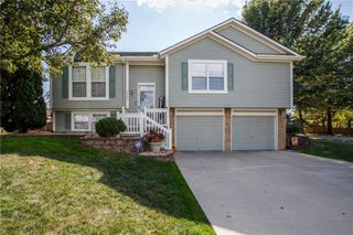 2601 NE Old Paint Road, Lee's Summit, MO 64086
