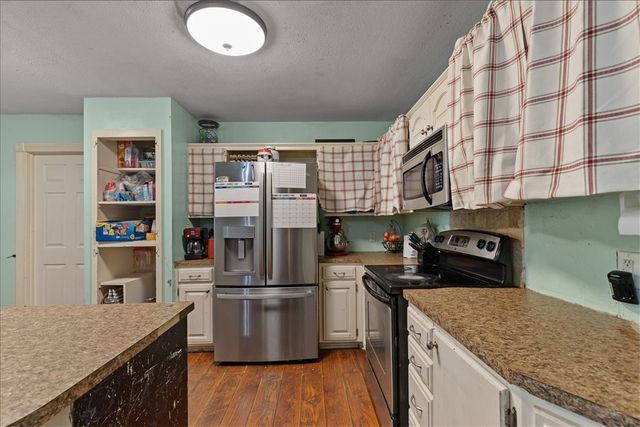 1210 Persimmon Street, Centerton, AR 72719