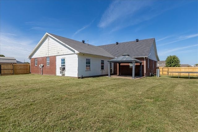 1210 Persimmon Street, Centerton, AR 72719