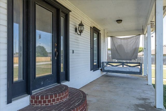 1210 Persimmon Street, Centerton, AR 72719