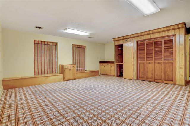 105 Ridgemont Drive, Alvin, TX 77511