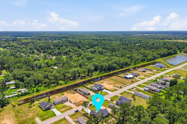 16303 Crockett Martin Estates Drive, Conroe, TX 77306