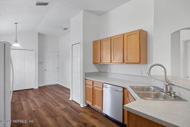 2700 CROSS CREEK Drive, Green Cove Springs, FL 32043