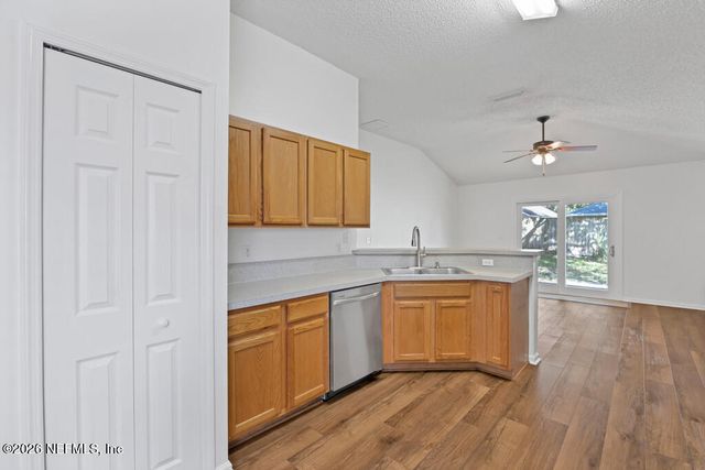 2700 CROSS CREEK Drive, Green Cove Springs, FL 32043