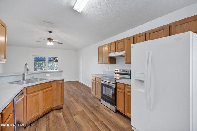 2700 CROSS CREEK Drive, Green Cove Springs, FL 32043