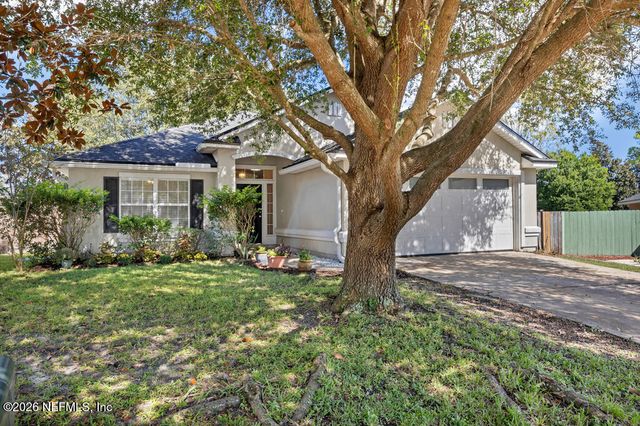2700 CROSS CREEK Drive, Green Cove Springs, FL 32043